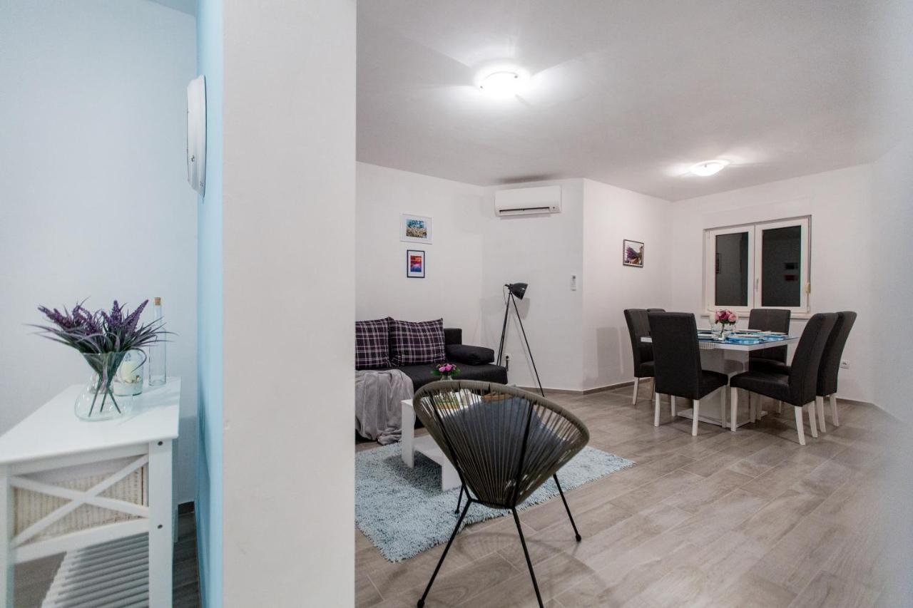 Maiv Residence - Family & Designer Suites โรกอซนิซา ห้อง รูปภาพ
